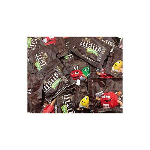 M and M's Milk Chocolate Fun Size Candy- Bulk Pack 70-ct -Pack of 2 Pounds-