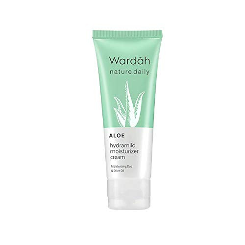 MG WARDAH Nature Daily Aloe Hydramild Moisturizer Cream 40ml -Moisturizer Cream with organic Aloe Vera extract to keep moisture balance. Lightweight and smooth- without tacky after fell