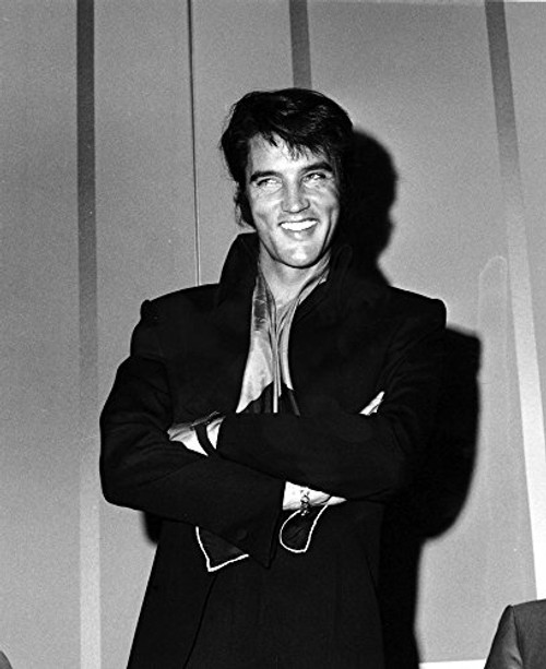 Elvis Presley smiling at a press conference Photo Print -8 x 10-