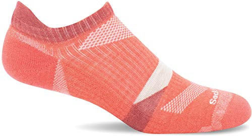 Sockwell Women's Traverse Micro Moderate Compression Sock Guava - S-M