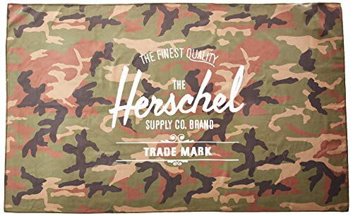 Herschel Camp Towel Woodland Camo One Size