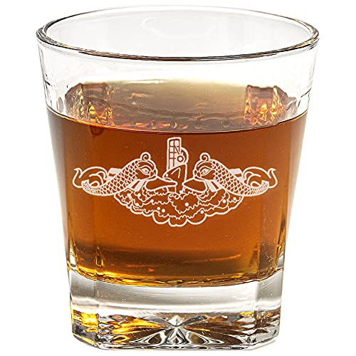 US Navy Submarine Warfare Insignia Whiskey Glass -Set of Two-  Navy Engraved Exquisite Whiskey Glass - Gifts for Whiskey Lovers - Navy Present for Retirement Graduation Birthday  Navy Home Décor