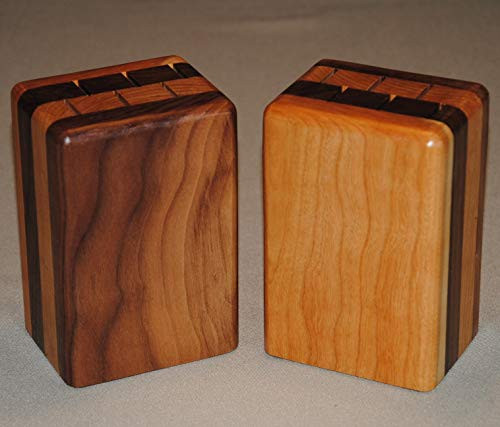 Wisconsinmade Walnut Steak Knife Block with Six Slots Cherry and Walnut