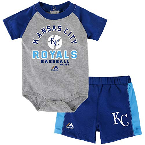 Outerstuff MLB Infants Fan Favorite Onsie  and  Short Set -Kansas City Royals 18 Months-