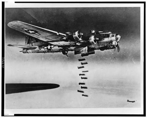 INFINITE PHOTOGRAPHS Photo- 1945 Eighth8th US Air Force B-17 BomberNurembergWWII INFINITE PHOTOGRAPHS Photo- 1945 Eighth8th US Air Force B-17 BomberNurembergWWII