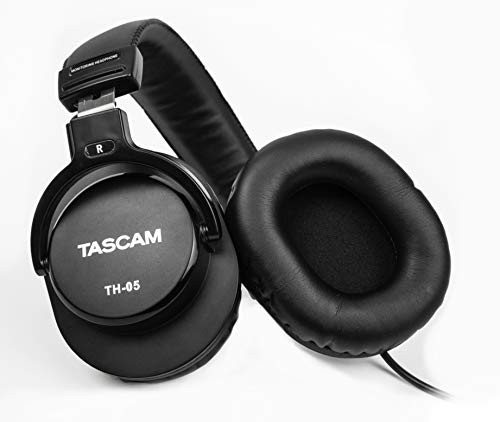 Tascam TH-05 Monitoring Headphones -TH05-