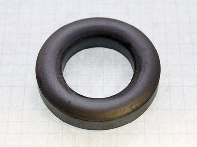 Amidon FT-240-K 2.4" Nickel Zinc Ferrite Toroidal Core Type K