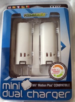 KMD Wii Komodo Mini Dual Charger Wii Motion Plus Compatible