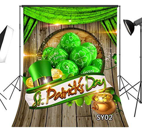 LB St. Patricks Day Backdrops for Photography 5x7ft Green Shamrocks Leaves Wooden Floor Photo Background Party Decoration Studio Prop Vinyl Customized SY02