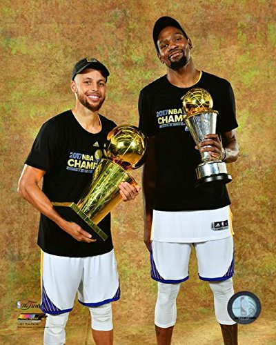 Kevin Durant Stephen Curry Golden State Warriors 2017 Championship Trophy Photo -Size: 8" x 10"-