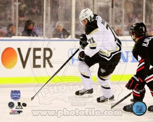 Evgeni Malkin 2014 NHL Stadium Series Action Sports Photo -10 x 8-