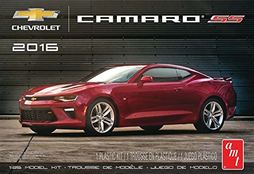 AMT AMT979 1:25 2016 Garnet Red Chevy Camaro SS Model AMT AMT979 1:25 2016 Garnet Red Chevy Camaro SS Model