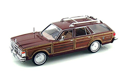 NEW 1:24 DISPLAY MOTOR MAX AMERICAN CLASSICS - TAN 1979 CHRYSLER LEBARON TOWN COUNTRY WAGON Diecast Model Car By Motor Max NEW 1:24 DISPLAY MOTOR MAX AMERICAN CLASSICS - TAN 1979 CHRYSLER LEBARON TOWN COUNTRY WAGON Diecast Model Car By Motor Max