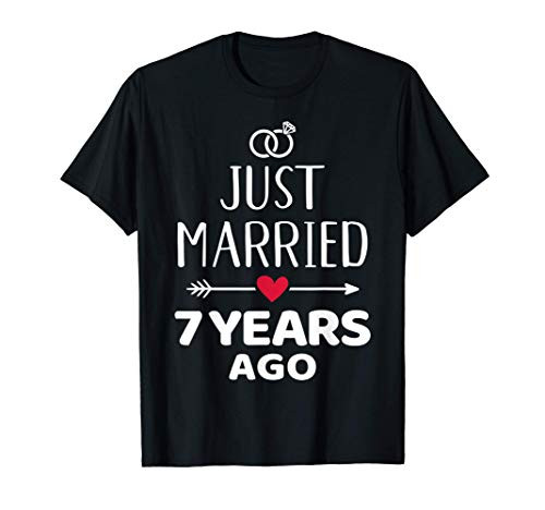 Just married 7 years ago 7th wedding anniversary T-Shirt