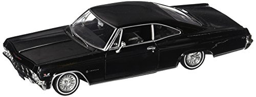 Welly Collection 1:24 Hot Rider Collection - 1965 Chevrolet Impala SS 396 Diecast Model Car Welly Collection 1:24 Hot Rider Collection - 1965 Chevrolet Impala SS 396 Diecast Model Car