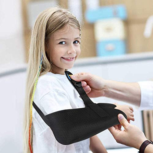 Children's arm sling, arm rest shoulder immobilizer for broken arm wrist elbow shoulder injuries, arm sling for broken arm with thumb loop and shoulder pad