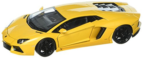 Welly Collection 1:24 Lamborghini Aventador LP 700-4 Diecast Model Sport Car, Yellow