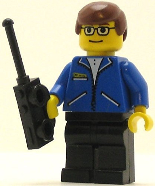 Lego Spider-Man Minifigure: Peter Parker with Yellow Face and 2-Way Radio Lego Spider-Man Minifigure: Peter Parker with Yellow Face and 2-Way Radio