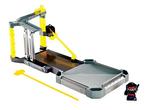 VS Rip-Spin Warriors Super Stunt Battle Arena