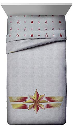 Jay Franco Captain Marvel Taking Off Twin Comforter
