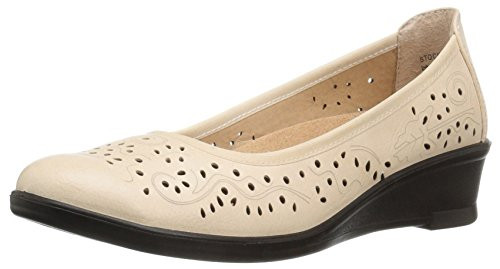 Easy Street Women's Mable Ballet Flat, Beige, 7.5 W US