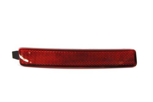 Genuine GM Parts 25881882 Passenger Side Rear Reflector