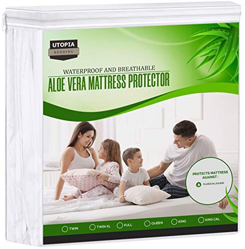 Utopia Bedding Aloe Vera Mattress Protector, Breathable Mattress Protector Premium 240 GSM -Twin-