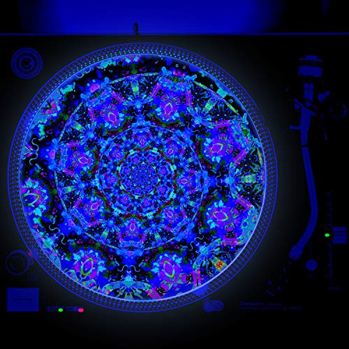 Liquarad Spiral - DJ Turntable Slipmat 12 inch GLOW -glows under black light-