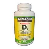 Kirkland Signature Extra Strength Vitamin D3 2000 I.U. 600 Softgels, Bottle