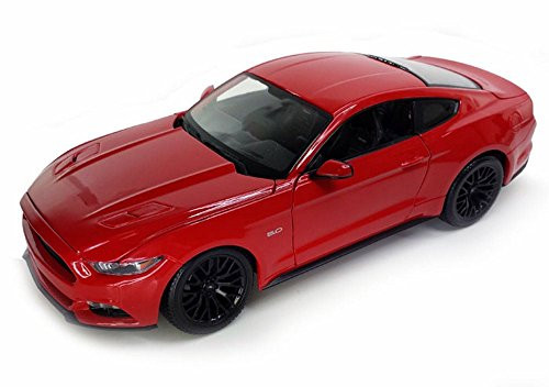 Maisto 2015 Ford Mustang, Red 31197 - 1/18 Scale Diecast Model Toy Car