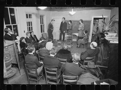 HistoricalFindings Photo: Dramatic Group,School,Crowds,Chairs,Westmoreland Homesteads,Pennsylvania,PA,1936