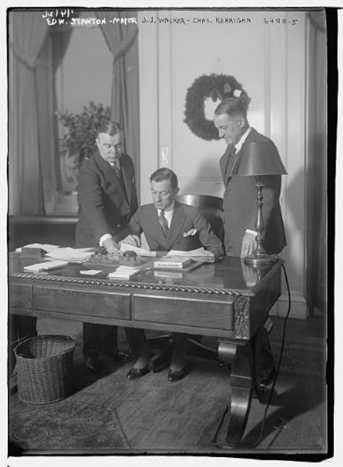 HistoricalFindings Photo: Edward Stanton,Mayor J.J. Walker,Charles Kerrigan,desks,Offices,Chairs,1926