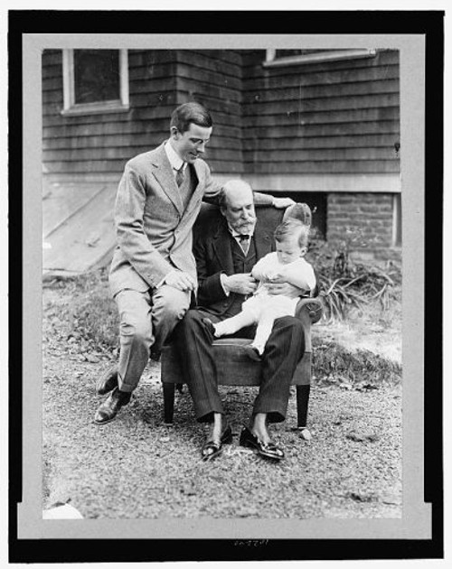 HistoricalFindings Photo: Charles Evans Hughes,Holding,Grandson,Son,Jr,arm,Chair,Family,Children,c1916