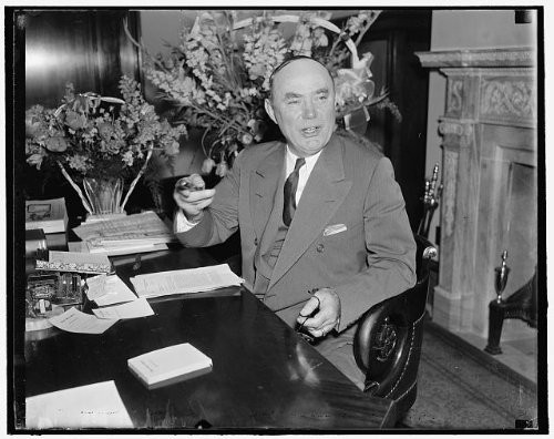 HistoricalFindings Photo: Major George L Berry,Sworn in,Junior US Senator,desks,Chair,Washington DC,1937