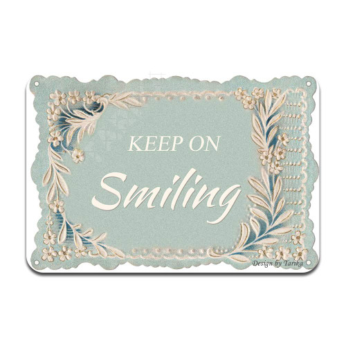 Keep On Smiling Iron Poster Painting Tin Sign Vintage Wall Decor for Cafe Bar Pub Home Beer Decoration Crafts