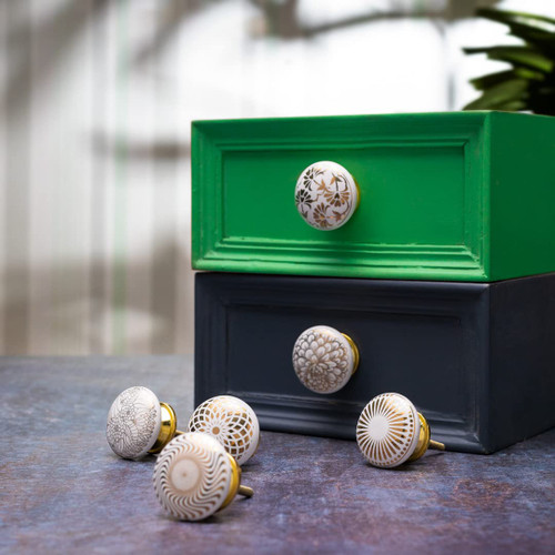 Indian Shelf Pack of 6 Grey and White Cabinet Knobs- Ceramic Dresser Knobs- Round Drawer Knobs- Floral Kitchen Cabinet Knobs- Drawer Pulls- Farmhouse Pulls- Shabby Chic Knobs- Bulk Cabinet Knobs