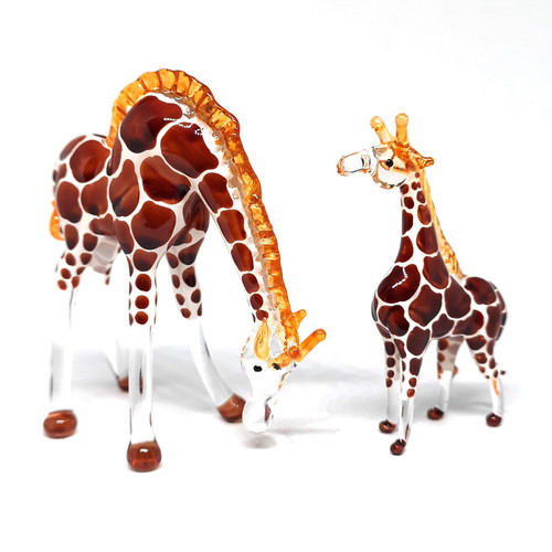 ZOOCRAFT Glass Giraffe Figurine Collectible Hand Blown Safari Miniature Animals Collectibles Home Decoration Set of 2