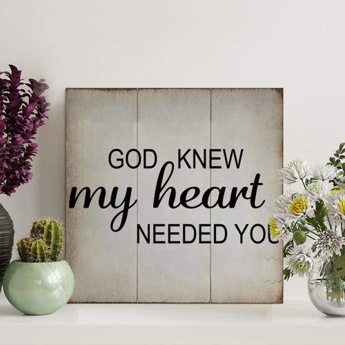 LITTLEGROVE SEEDS Vintage Boho Wooden Pallet Sign God Knew My Heart Needed You Signs with Quotes 12x12in Farmhouse Wall Art Wall Hanger Family Wall Decor for Living Room Bedroom New House Gift
