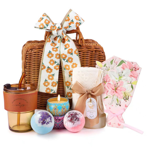 Birthday Gifts for Women,Happy Birthday Gift Ideas Baskets for Best Friends Female Mom Sister Grandma Friendship, 30th 40th 50th Birthday Gifts, Thank You Christmas Gifts for Women Who Have Everything