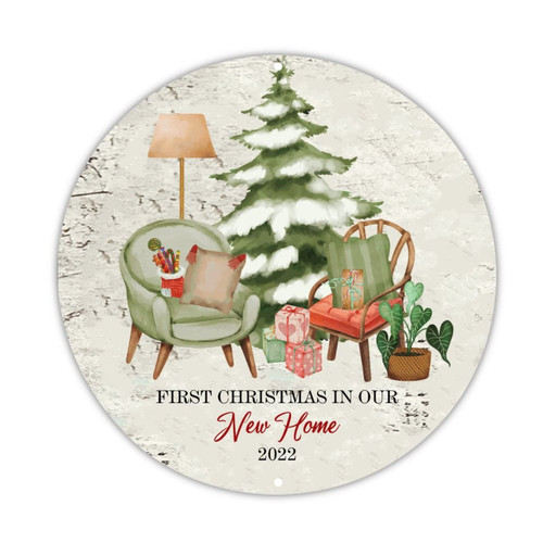 Welcome Sign First Christmas in Our New Home Round Tin Metal Sign Christmas Tree Chair Gift Sign Hello Winter Patio Metal Wall Sign For Men Cave Garage Brewery Bar Wall 9x9in
