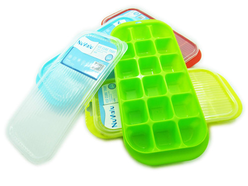 4/pk Plastic ICE CUBE Trays With LID 18 SECTION ICEs in Assort Colors