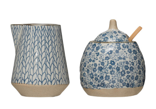 Creative Co-Op Hand-Painted Stoneware Sugar & Creamer (Set of 2 Pieces) Creamer Set, Blue