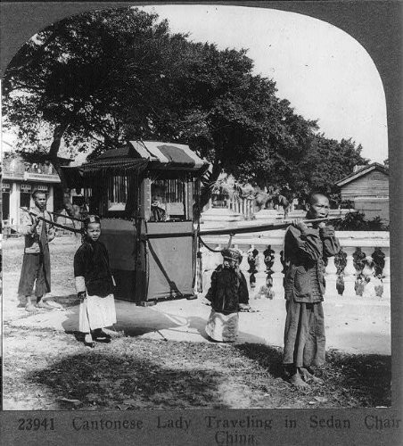 HistoricalFindings Photo: Cantonese Lady Traveling in Sedan Chair,China,December 16,c1926,Women