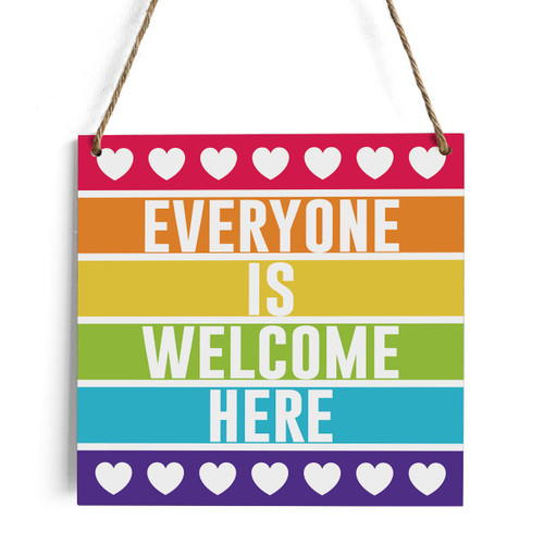 Rustic Love Heart Decor Welcome Sign Wood Wall Art Wall Hanging Decor Inspirational Funny Diversity Pride Wooden Decorative Plaque Sign for Home Door Outdoor Classroom Everyone Is Welcome Here Sign