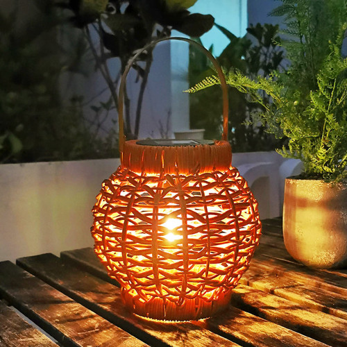Solar Lantern Outdoor Waterproof, Bright Solar Rattan Lantern Outdoor Hanging with Handle, Solar Garden Lights with Edison Bulb for Patio Yard Tabletop Decoration