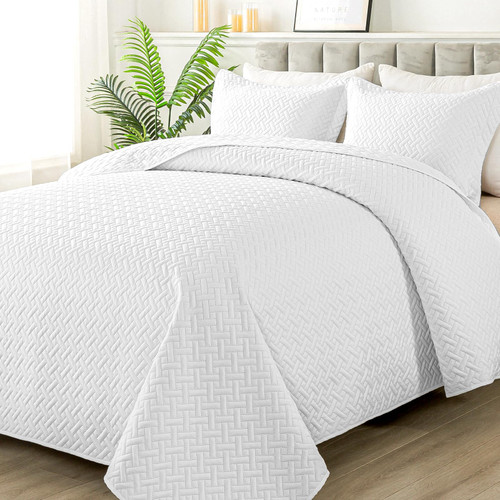 HYLEORY Quilt Set King Size - Soft Lightweight Quilts Summer Quilted Bedspreads - Reversible Coverlet Bedding Set for All Season 3 Piece (1 Quilt, 2 Pillow Shams) - White