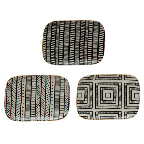 Creative Co-Op Stoneware Plate with Pattern & Gold Electroplating, 3 Styles Dinnerware, Black