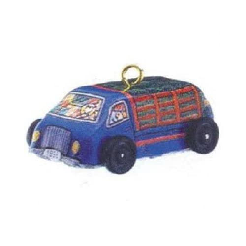 Hallmark Miniature Keepsake Ornaments QXM4101 On The Road 4th in Series Cargo Truck of Trees 1996 Hallmark Miniature Keepsake Ornaments QXM4101 On The Road 4th in Series Cargo Truck of Trees 1996
