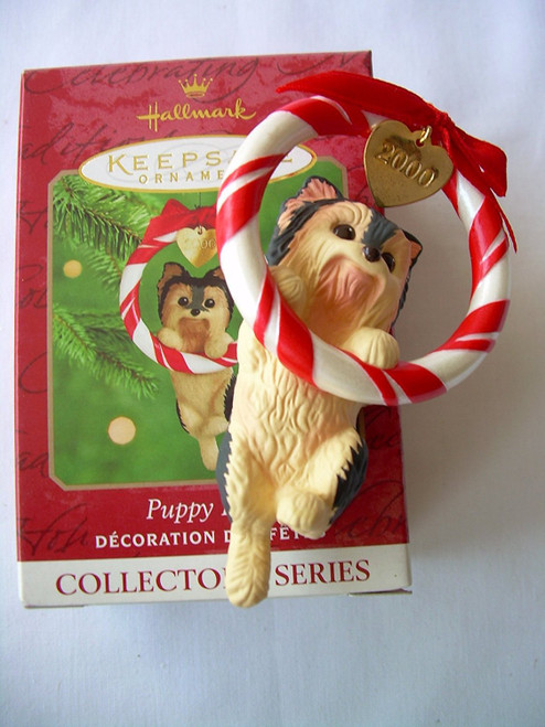 Hallmark Keepsake Ornament: 2000 Puppy Love