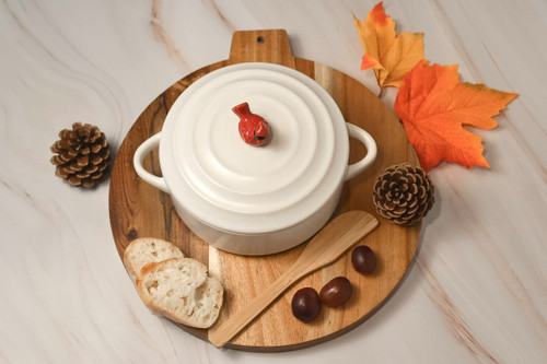 WILD EYE DESIGNS BRIE BAKER BAKING DISH, CREAM, WOOD SPREADER INCLUDED, CARDINAL DESIGN WILD EYE DESIGNS BRIE BAKER BAKING DISH, CREAM, WOOD SPREADER INCLUDED, CARDINAL DESIGN